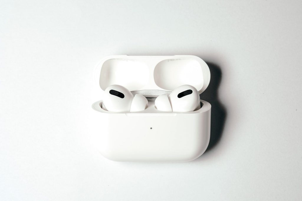 Apple AirPods Pro and Case Picture