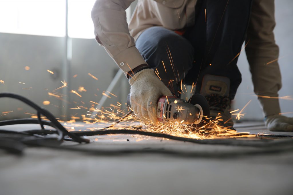 construction worker hearing loss choose best earplugs